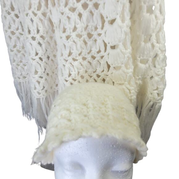Vintage Handmade Knit Shaw and Cap - Picture 4 of 6